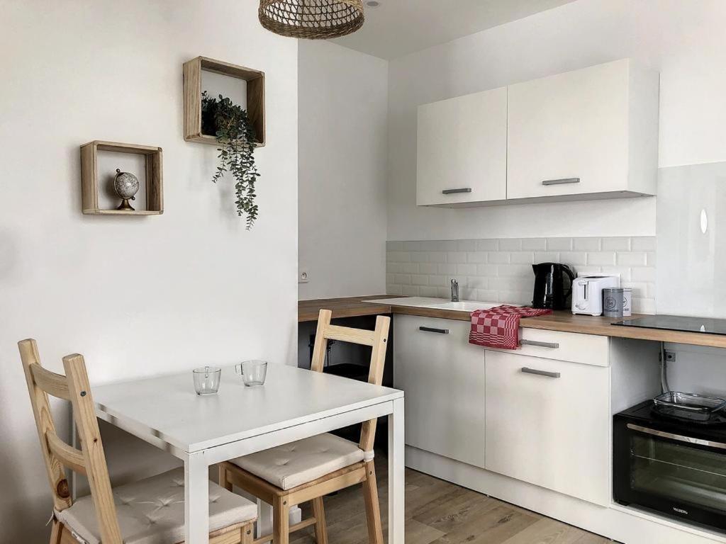 Residence Appartements Niort Wifi-Parking Esterno foto